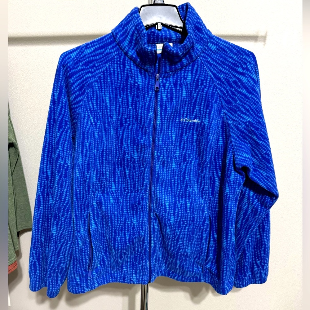 Women’s plus sizes Columbia fleece jacket size 2x